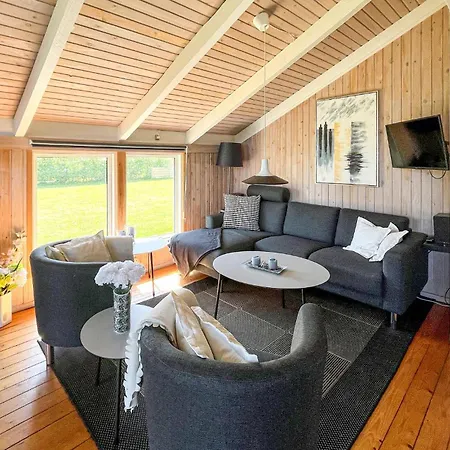 Cozy In With Sauna Semesterbostad